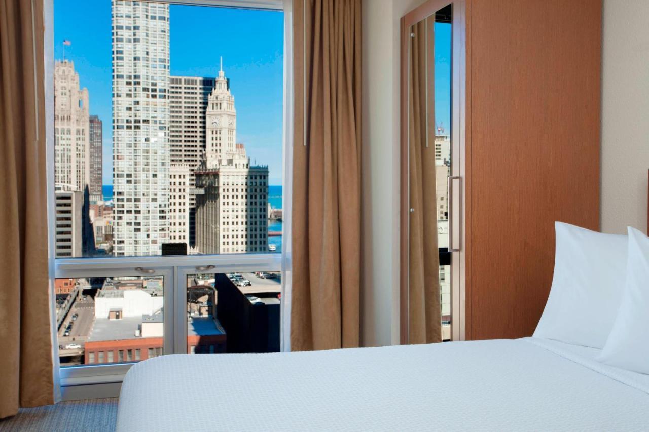 Springhill Suites Chicago Downtown/River North מראה חיצוני תמונה