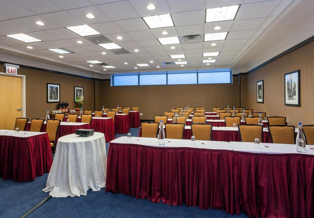 Springhill Suites Chicago Downtown/River North מראה חיצוני תמונה
