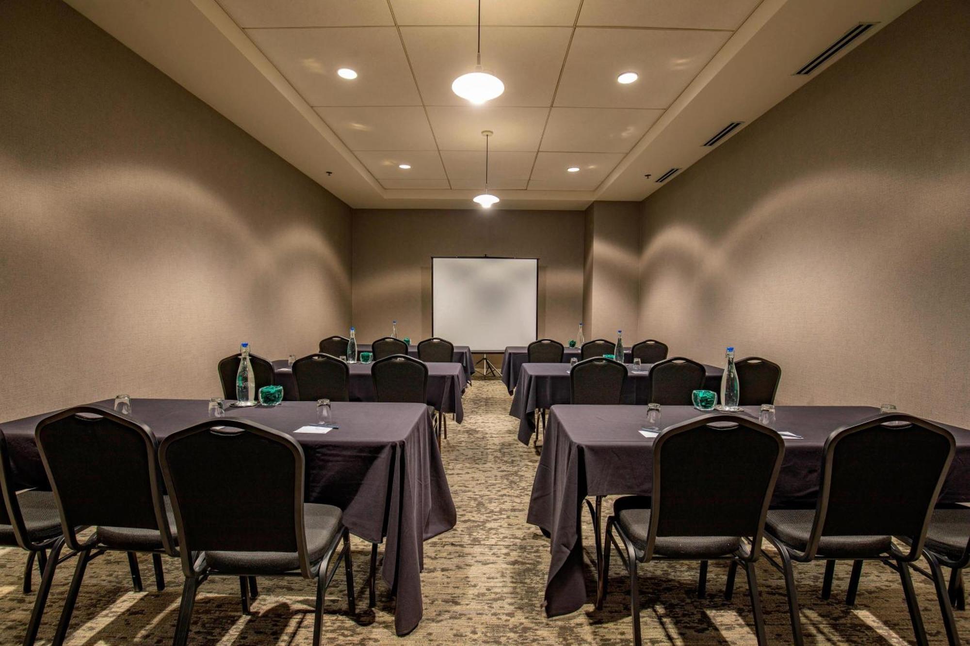 Springhill Suites Chicago Downtown/River North מראה חיצוני תמונה
