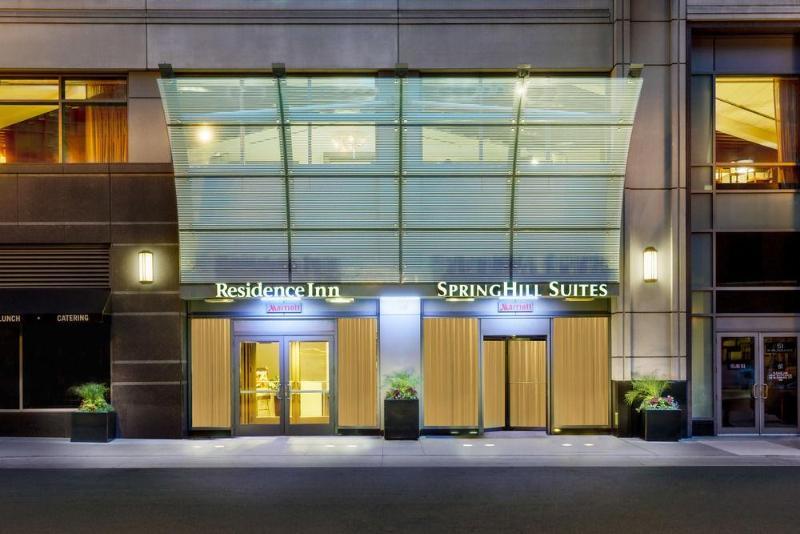 Springhill Suites Chicago Downtown/River North מראה חיצוני תמונה
