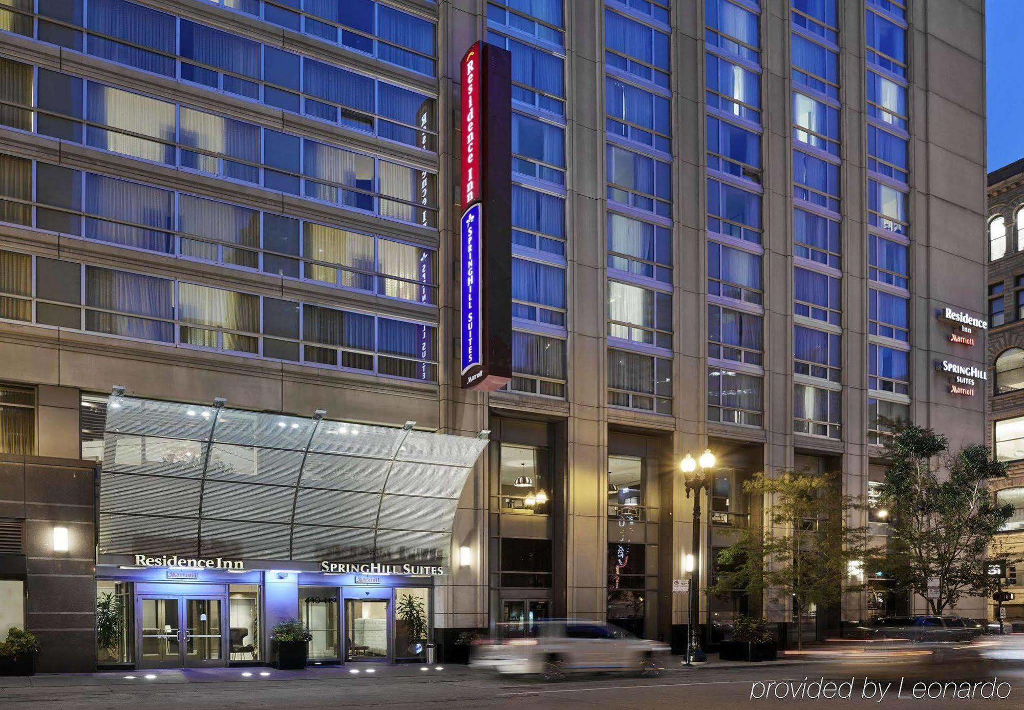 Springhill Suites Chicago Downtown/River North מראה חיצוני תמונה